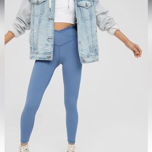 Aerie Crossover Ruffle Legging!!